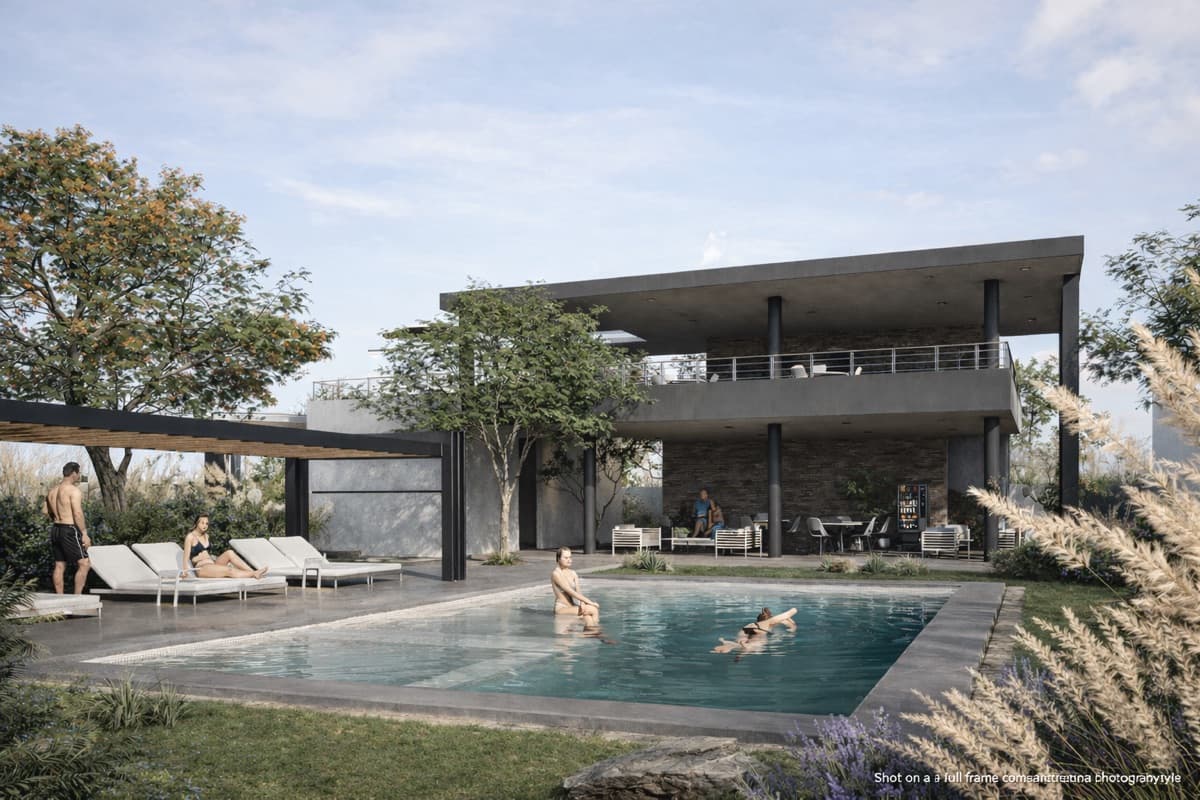Alberca con pérgola de madera, camastros y personas disfrutando en VERA Residencial
